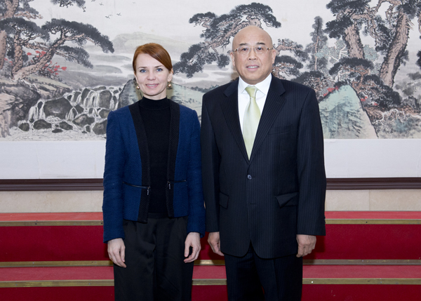 Foreign Minister Keit Pentus-Rosimannus with ILD Vice Minister Zhou Li, January 2015. Source: ILD.